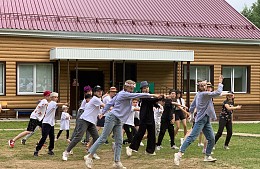 Миллиарды на «пионерлагеря»: в России удвоили финансирование детского отдыха