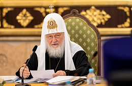 Патриарх Кирилл считает, что поток туристов и паломников на Соловки пора регулировать