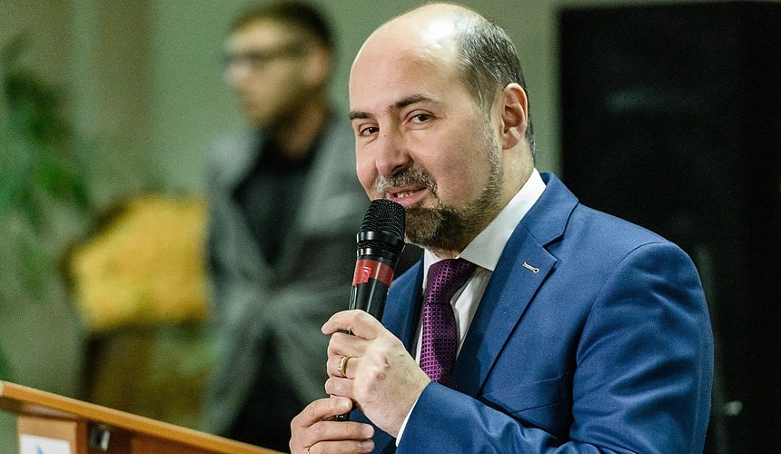 Дмитрий Богданов: «Я благодарен каждому из тысяч коллег, поддержавших меня»