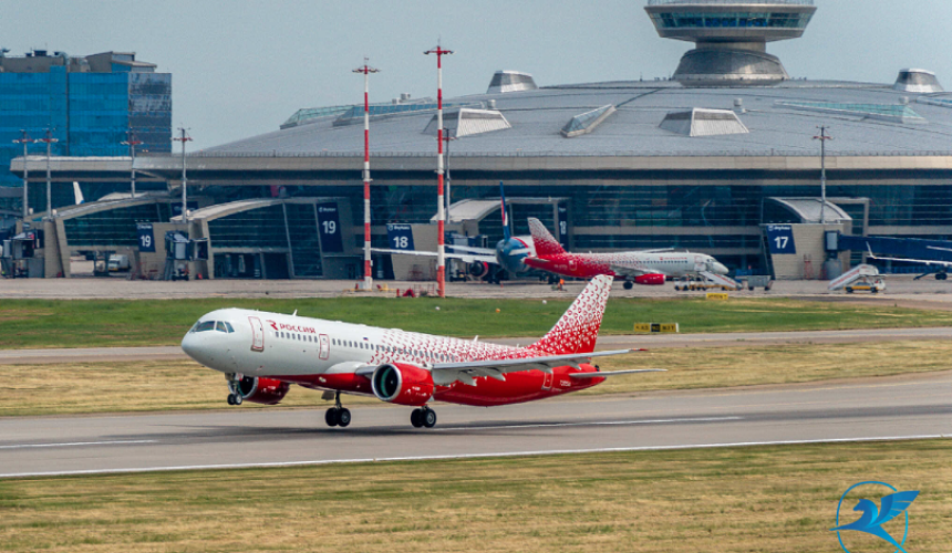 Какие рейсы были задержаны из-за ограничений в московских аэропортах