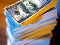 За визы требуют предоплату