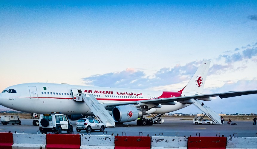 Во Францию через Африку: у туристов из Санкт-Петербурга появились новые варианты перелета