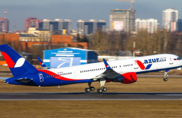 Ростуризм разрешил продавать туры с перевозкой на Azur Air